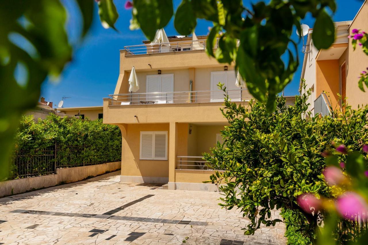 Apartments Mikulic Rogoznica  Zewnętrze zdjęcie