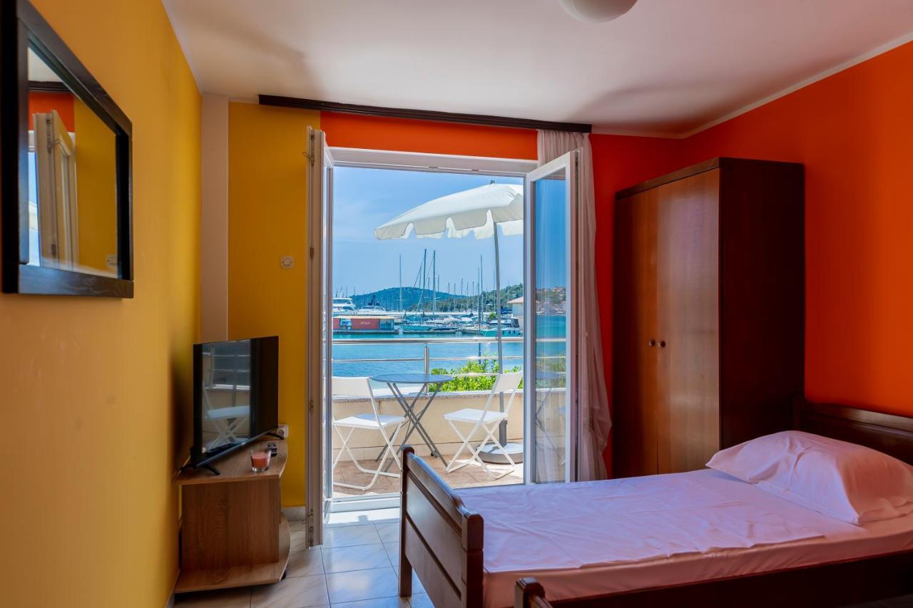 Apartments Mikulic Rogoznica  Zewnętrze zdjęcie