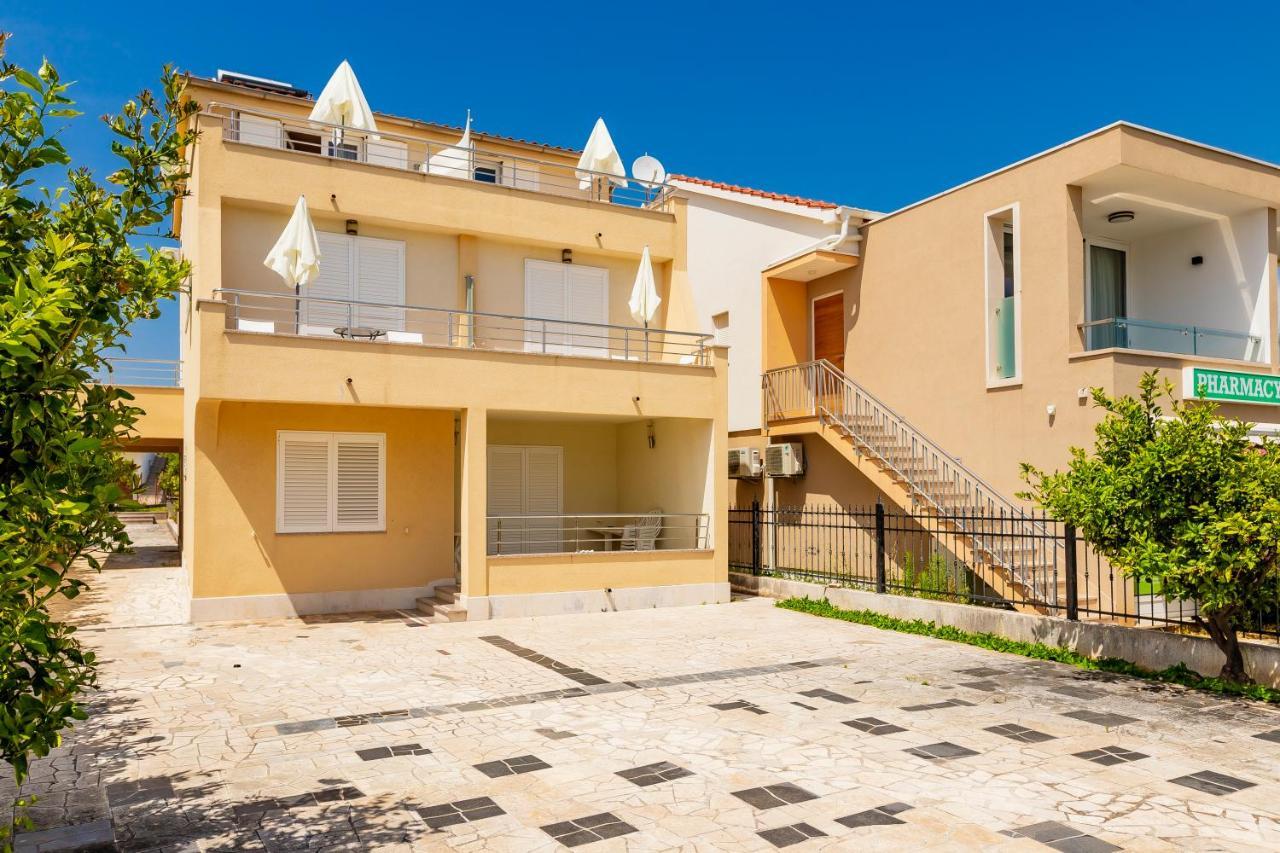 Apartments Mikulic Rogoznica  Zewnętrze zdjęcie