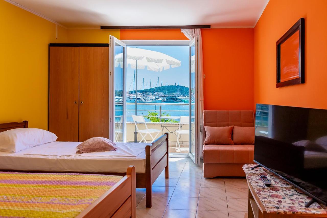Apartments Mikulic Rogoznica  Zewnętrze zdjęcie